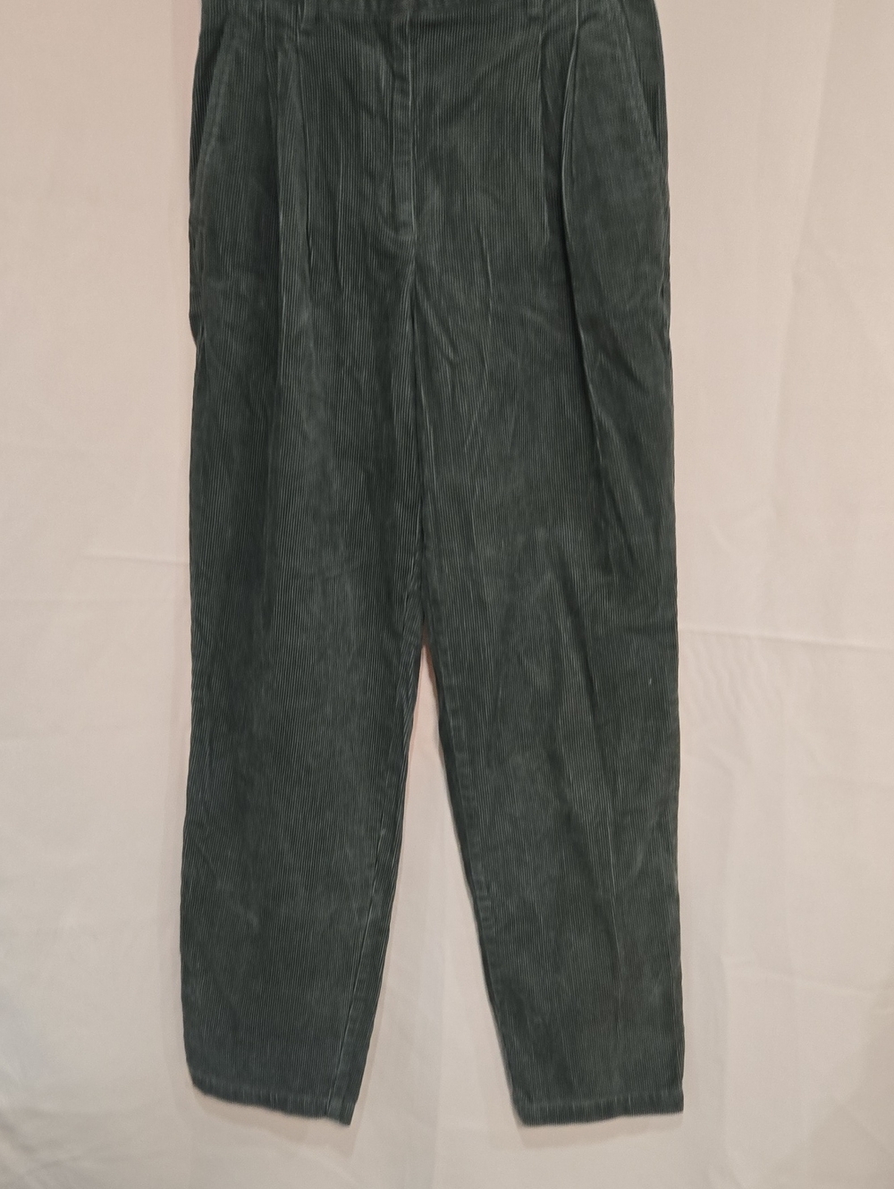 Jones New York Dark Green Corduroy Tapered Pants